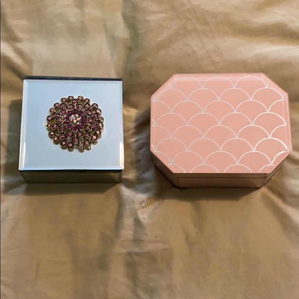 2 jewelry boxes